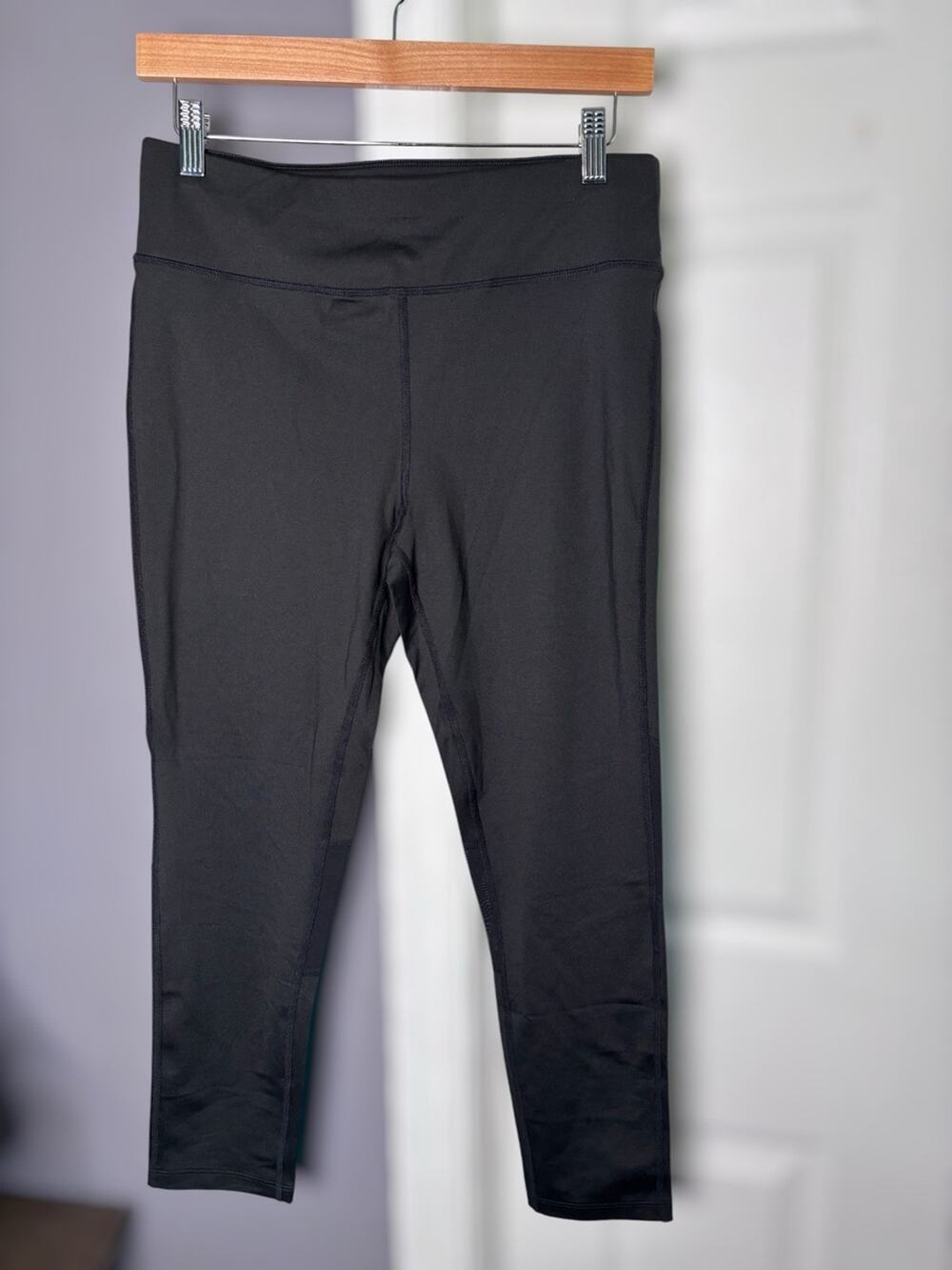 Calvin Klein Performance Black Cropped Leggings Large